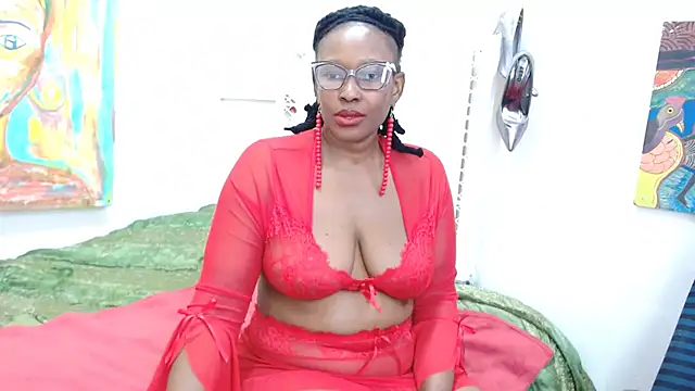Snapshot of NaughtyMILFxox chatting on 11, 1, 2026 NaughtyMILFxox online show from 11, 1, 2026