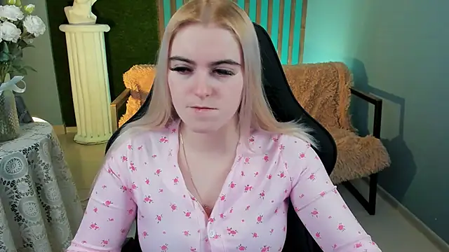 Stef Nicks online show from 2, 2, 2026