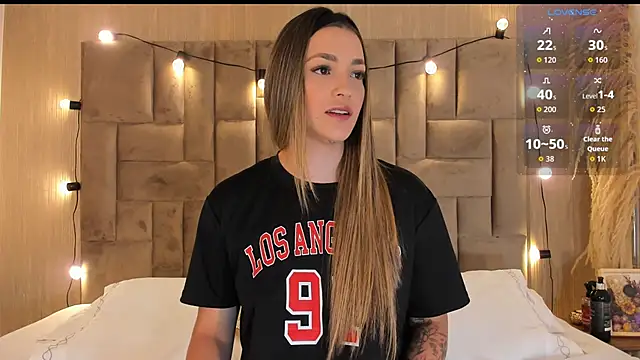 ClaradelMar online show from 21, 11, 2025