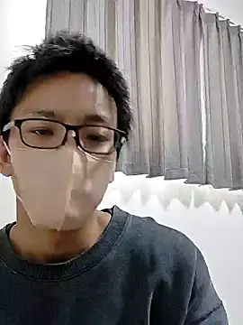 Snapshot of mitsuki0915 chatting on 4, 11, 2025 mitsuki0915 online show from 4, 11, 2025