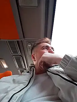 Snapshot of mert0359 chatting on 20, 12, 2025 mert0359 online show from 20, 12, 2025