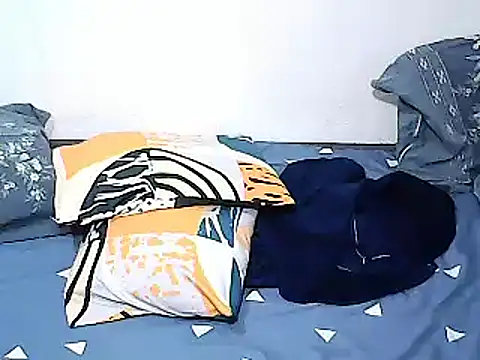 xxhottinybabe online show from 6, 4, 2026