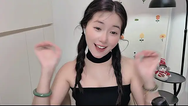 Rosalind xixi online show from 29, 5, 2026