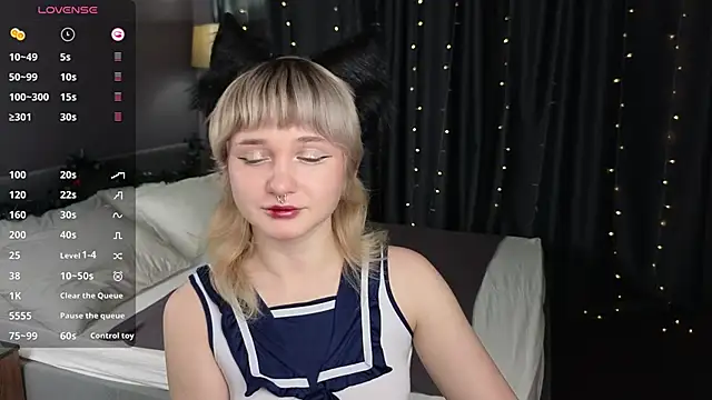 Snapshot of Tori_Cutie chatting on 5, 12, 2025 Tori Cutie online show from 5, 12, 2025