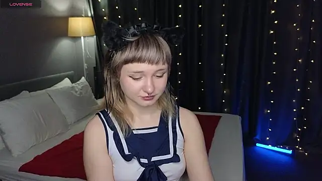 Snapshot of Tori_Cutie chatting on 4, 2, 2026 Tori Cutie online show from 4, 2, 2026