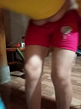 Snapshot of TinTin321 chatting on 1, 4, 2026 TinTin321 online show from 1, 4, 2026