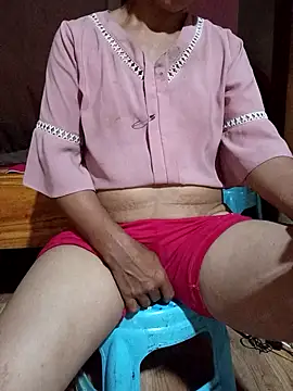 Snapshot of TinTin321 chatting on 16, 4, 2026 TinTin321 online show from 16, 4, 2026