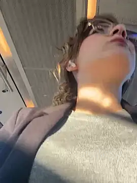 Snapshot of IsabellaEtha chatting on 7, 4, 2026 IsabellaEtha online show from 7, 4, 2026