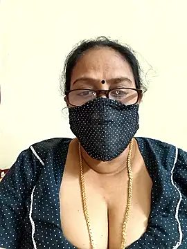 Snapshot of heera-rani chatting on 19, 1, 2026 heera-rani online show from 19, 1, 2026