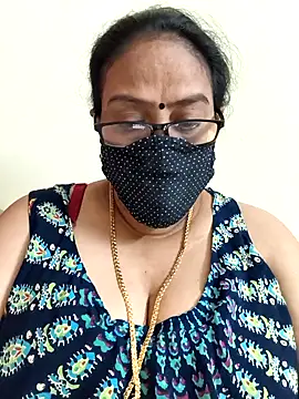 Snapshot of heera-rani chatting on 12, 2, 2026 heera-rani online show from 12, 2, 2026