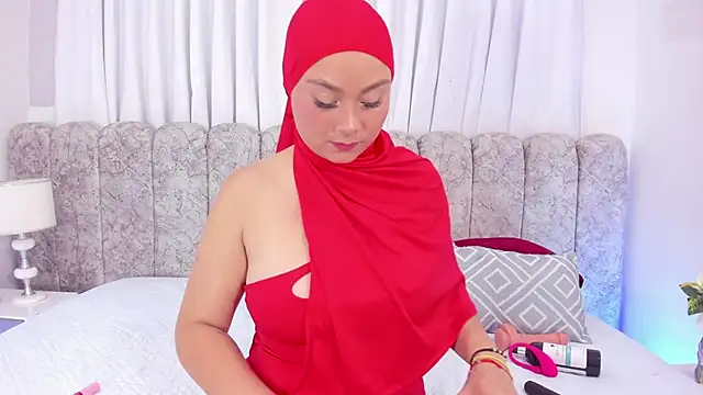Snapshot of azaharaaa_ chatting on 26, 5, 2026 azaharaaa online show from 26, 5, 2026