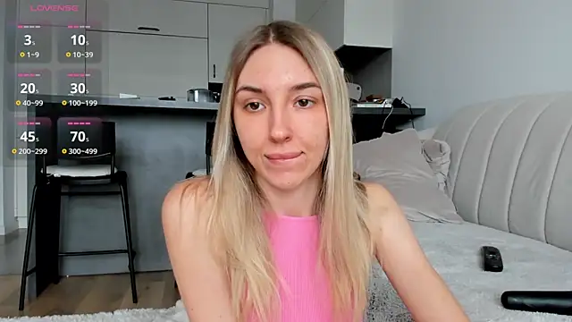 Snapshot of Sunny_Rina_ chatting on 5, 2, 2026 Sunny Rina online show from 5, 2, 2026