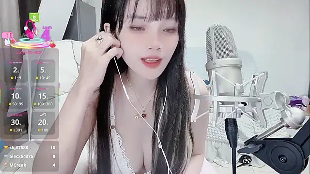 twlilybae online show from 15, 11, 2025