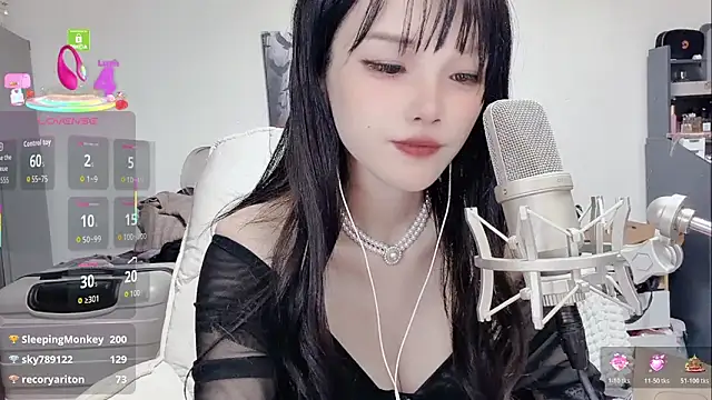 Snapshot of twlilybae chatting on 1, 4, 2026 twlilybae online show from 1, 4, 2026