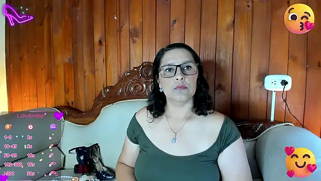 KikaDuque online show from 27, 2, 2026