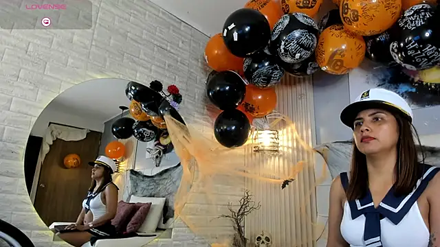 scarletbaker  online show from 23, 10, 2025