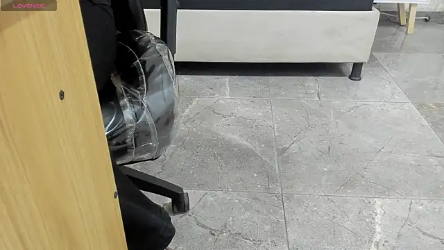 Snapshot of BLUE_TAY1 chatting on 2, 3, 2026 BLUE TAY1 online show from 2, 3, 2026