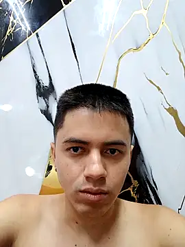 Snapshot of andresSalasSS chatting on 15, 10, 2025 andresSalasSS online show from 15, 10, 2025