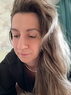 EvvaMur online show from 9, 4, 2026