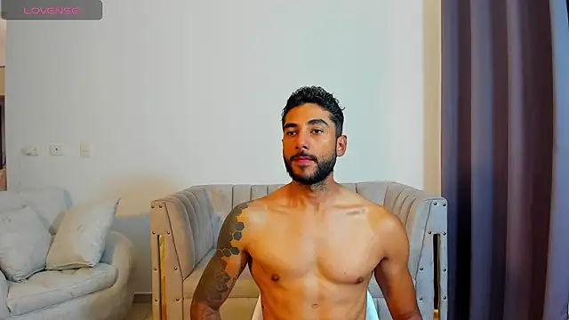 MARC THOMPSON  online show from 26, 9, 2025