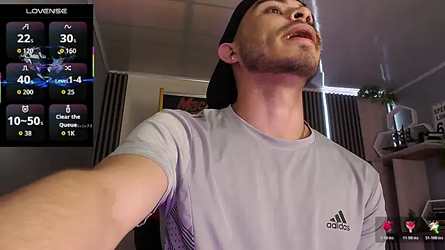 Snapshot of Bastian_MCcormick chatting on 18, 12, 2025 Bastian MCcormick online show from 18, 12, 2025