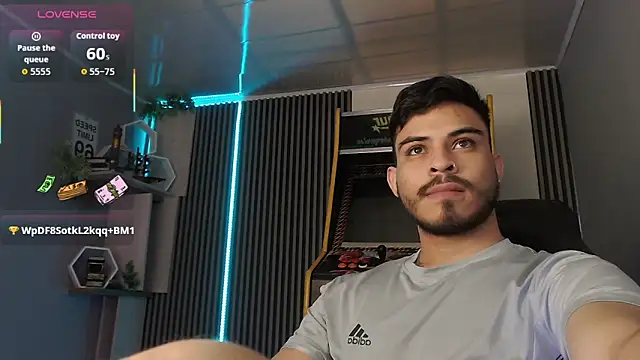 Snapshot of Bastian_MCcormick chatting on 5, 1, 2026 Bastian MCcormick online show from 5, 1, 2026