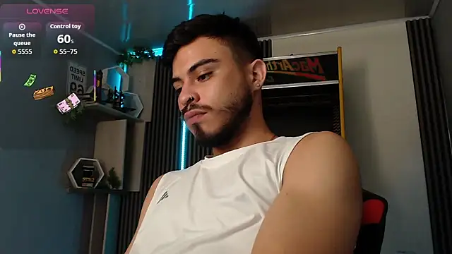 Snapshot of Bastian_MCcormick chatting on 3, 2, 2026 Bastian MCcormick online show from 3, 2, 2026