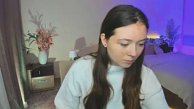 AlluringLookk online show from 26, 9, 2025