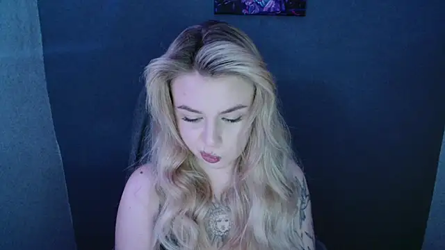 AngelicaHollywood online show from 19, 9, 2025