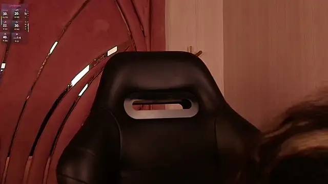 Emilia Bons online show from 18, 2, 2026