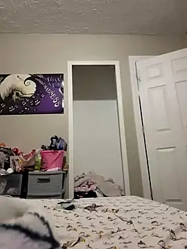 chocolate bella online show from 25, 10, 2025