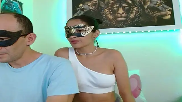 Snapshot of coplehot27 chatting on 1, 3, 2026 coplehot27 online show from 1, 3, 2026