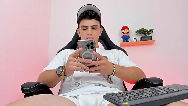 Mikecooper online show from 17, 2, 2026