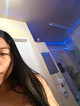 Snapshot of yumi_yum chatting on 23, 4, 2026 yumi yum online show from 23, 4, 2026
