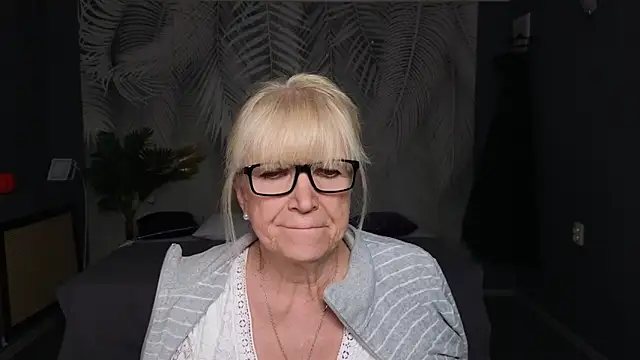 Sabina Ros online show from 1, 10, 2025