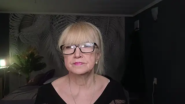 Sabina Ros online show from 5, 3, 2026