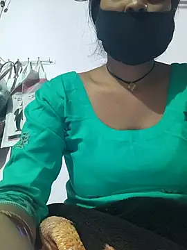 Love-pari077 online show from 30, 11, 2025