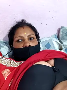 Snapshot of Love-pari077 chatting on 27, 2, 2026 Love-pari077 online show from 27, 2, 2026