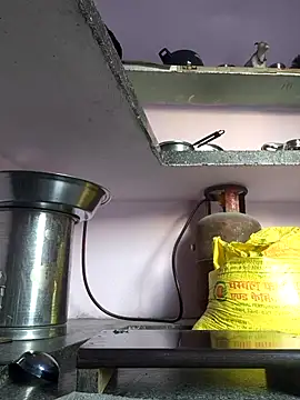 Snapshot of Love-pari077 chatting on 28, 2, 2026 Love-pari077 online show from 28, 2, 2026