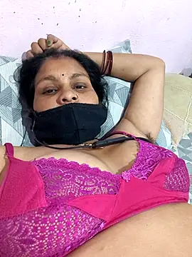 Love-pari077 online show from 14, 4, 2026