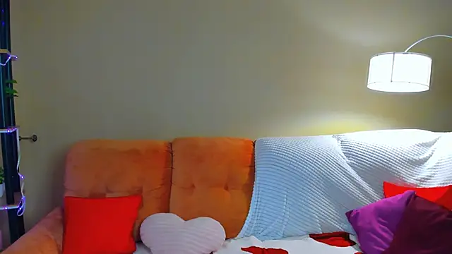 ChristinaConteeree online show from 16, 3, 2026