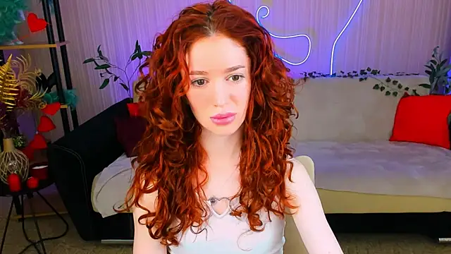 Snapshot of ChristinaConteeree chatting on 20, 5, 2026 ChristinaConteeree online show from 20, 5, 2026