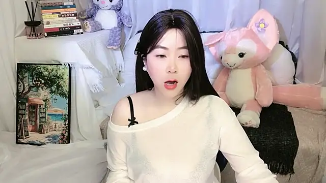 Snapshot of Emmaq996 chatting on 11, 4, 2026 Emmaq996 online show from 11, 4, 2026