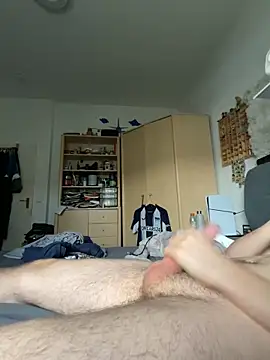 xmilolivex online show from 20, 12, 2025