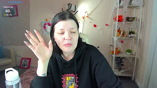 Michele Greenn online show from 1, 11, 2025