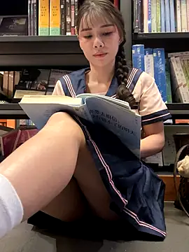 Adora188 online show from 17, 9, 2025