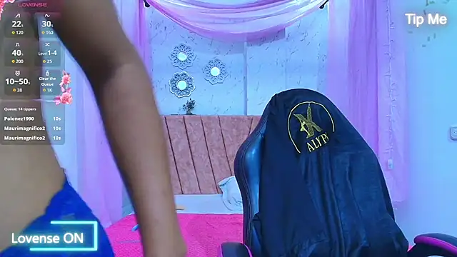 mia  thomson  online show from 16, 4, 2026