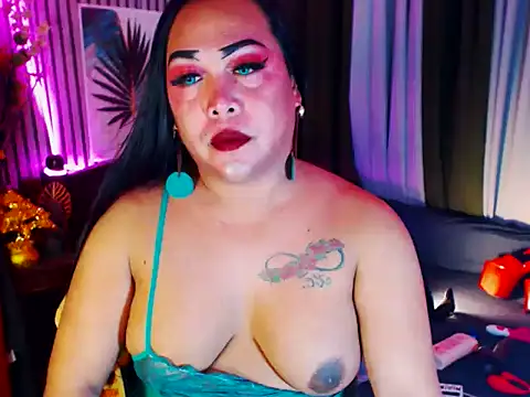 CumFactoryLuna online show from 21, 3, 2026