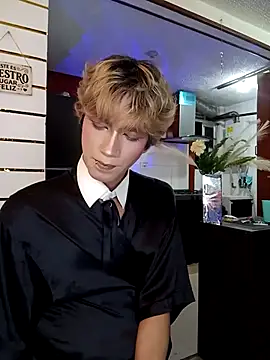 Cooperrosscute233 online show from 22, 3, 2026