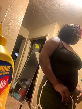 Snapshot of Sexy_Chocolat_Star chatting on 1, 11, 2025 Sexy Chocolat Star online show from 1, 11, 2025